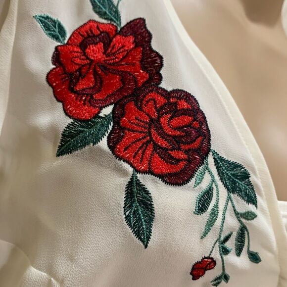 NWT- Express Embroidered Rose Wrap Peplum Chiffon Top - Picture 6 of 7